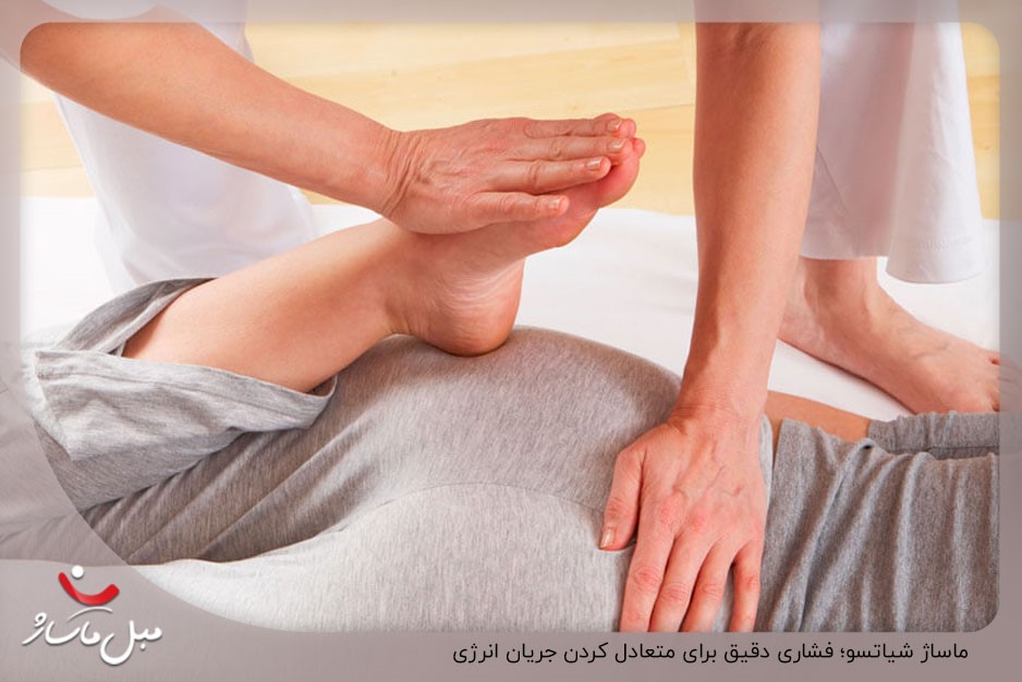 انواع ماساژ درمانی بدن؛ چند نوع ماساژ داریم؟ 6 ماساژ شیاتسو؛ فشاری دقیق برای متعادل کردن جریان انرژی